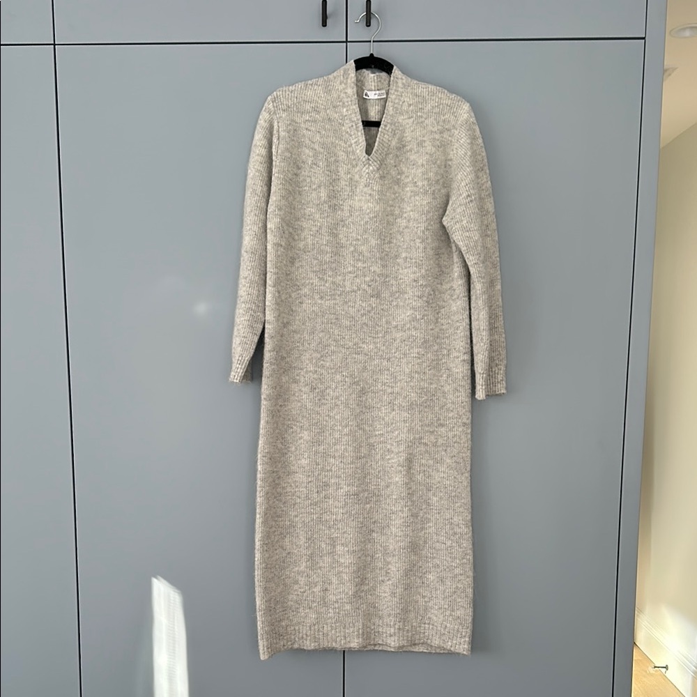 Zara Cozy Gray Knit Dress